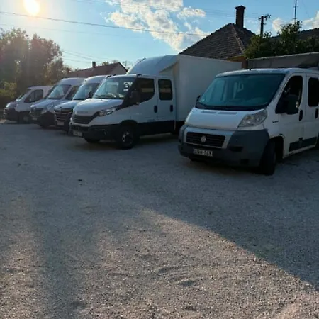 Lägenhet Biro Vendeghaz